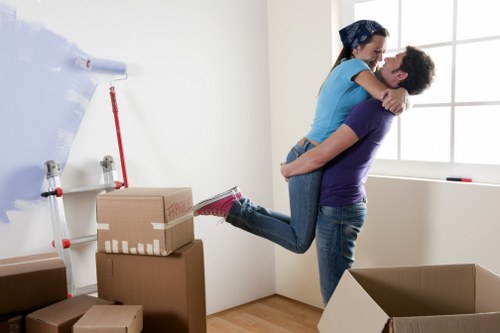 Practical storage services in Southkensington for flexible life transitions