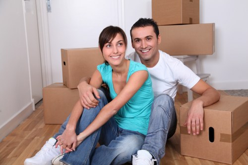 Apartment relocation and storage support for flat removals in Southkensington