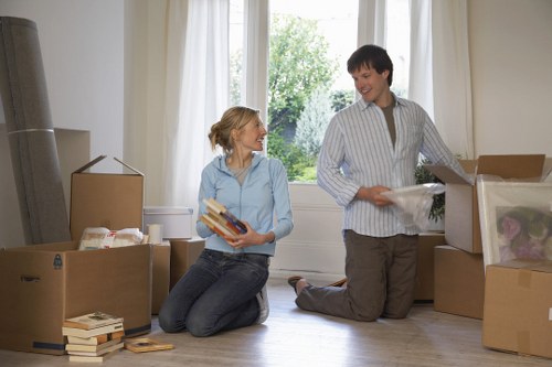 Specialist packing support for moving valuables in South Kensington